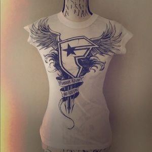 5/$25 Famous White Shortsleeved T-shirt